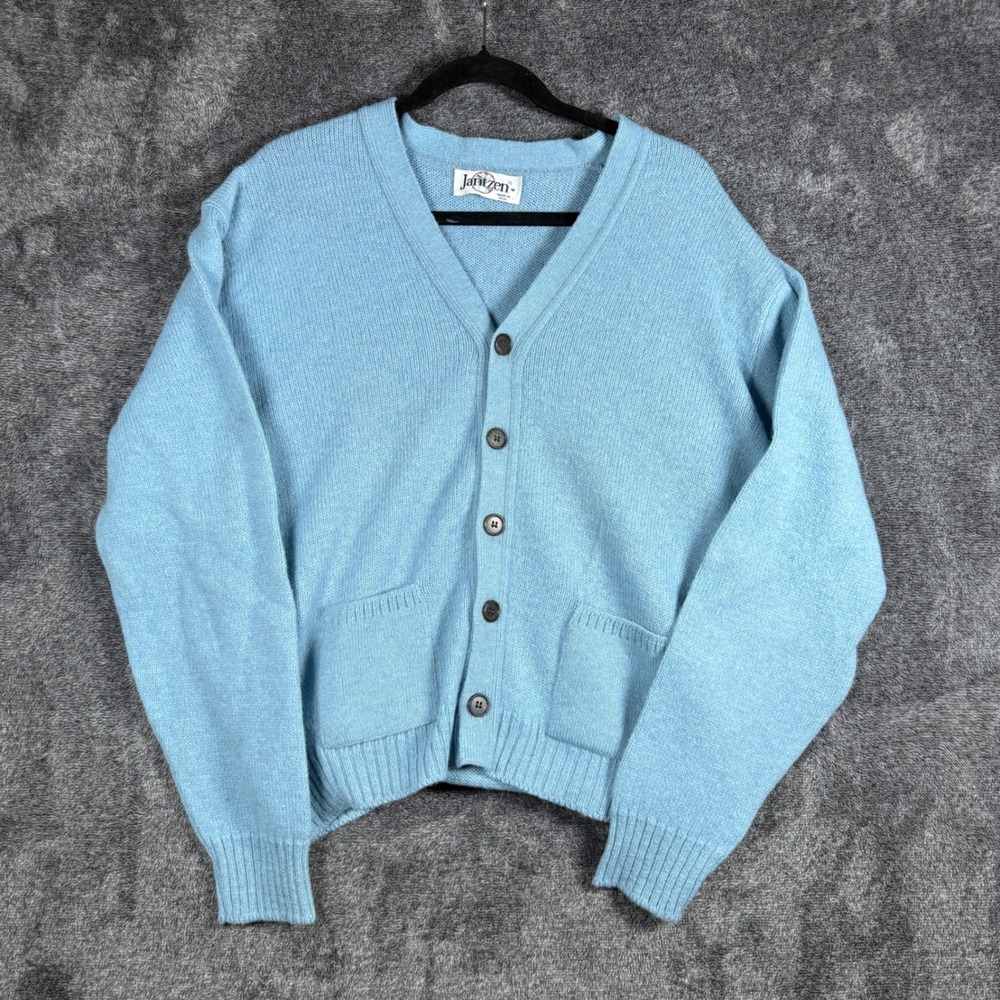 Vintage Jantzen Mens Medium Light Blue Button Front Cardigan Sweater Made in USA